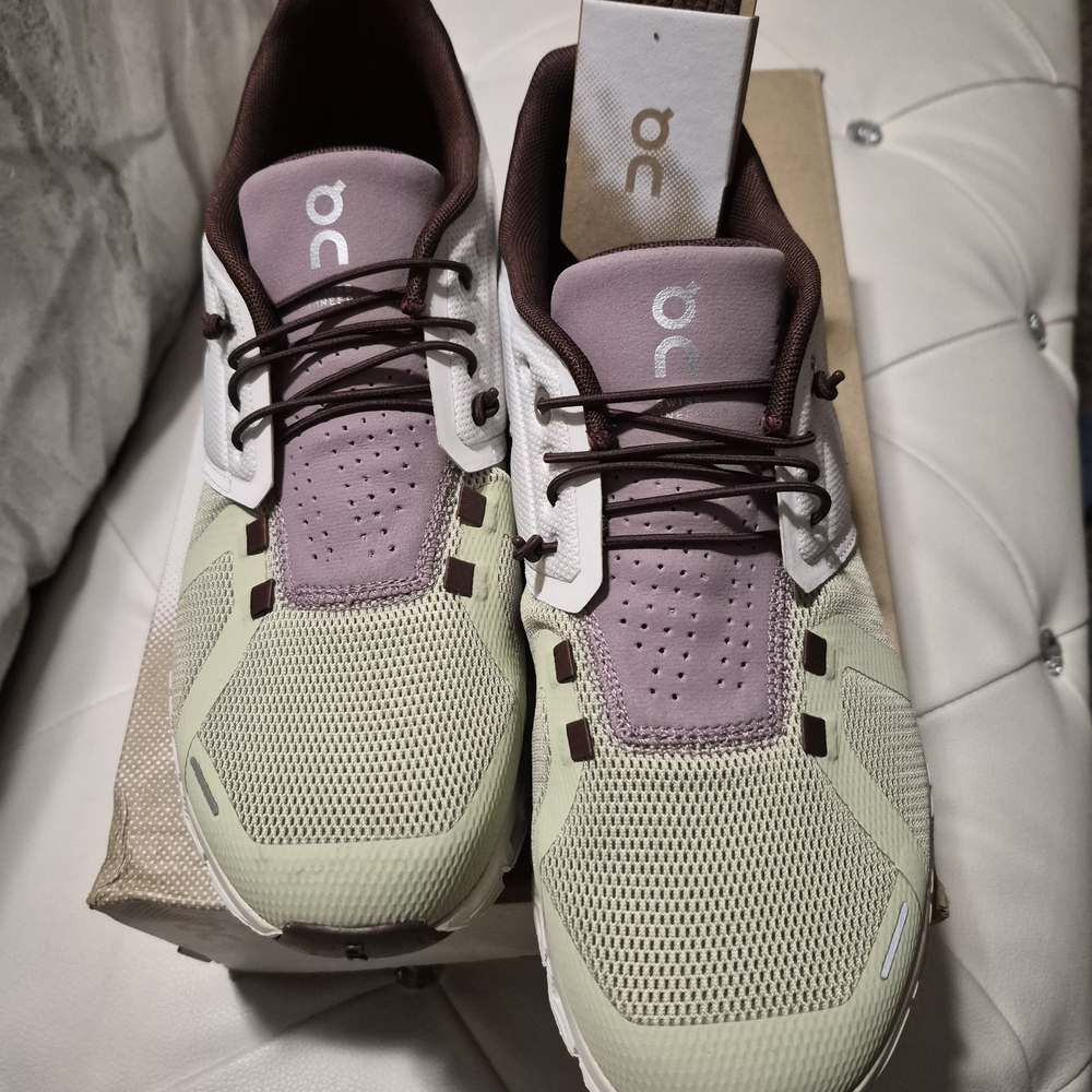 On Women's Multicolor Athletic Shoes